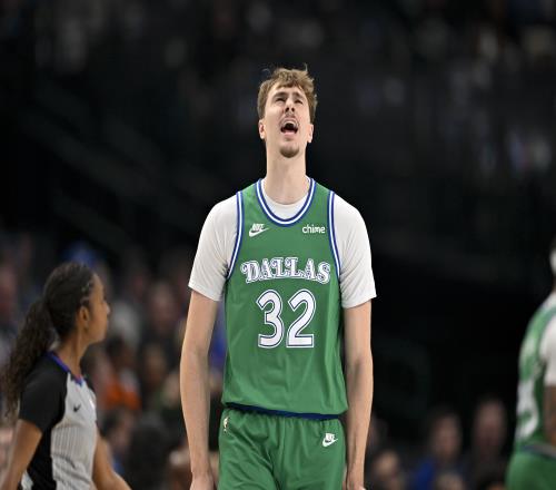 曼联续约马,奎尔至,含额外一年,牛彩网,体育赛事数据,足球比赛信息,篮球赛事平台,赛事资讯